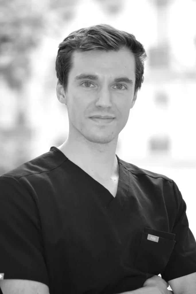 Dr Romain Foucourt - médecin esthétique à Paris 17